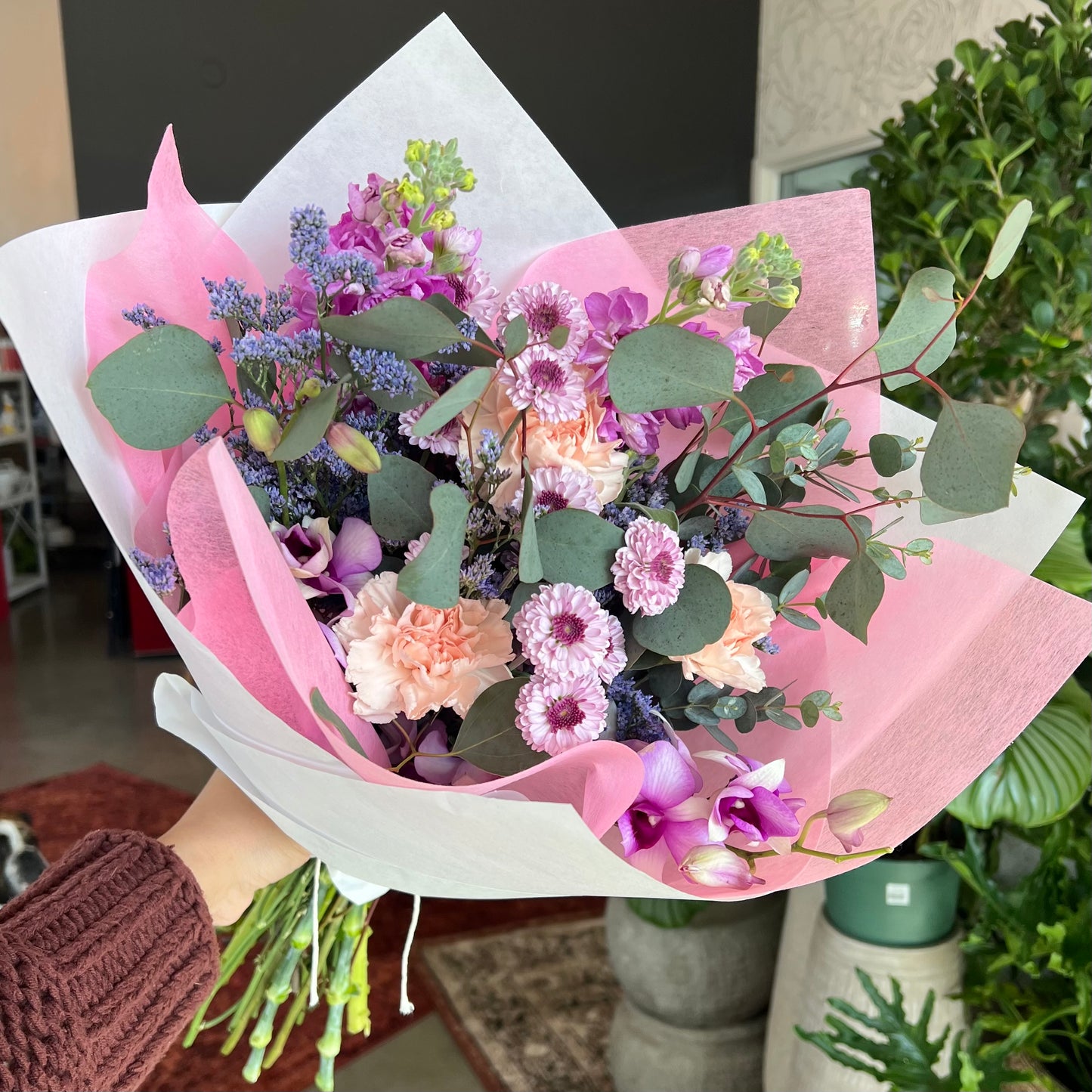 Designer’s Choice Floral Hand Wrap