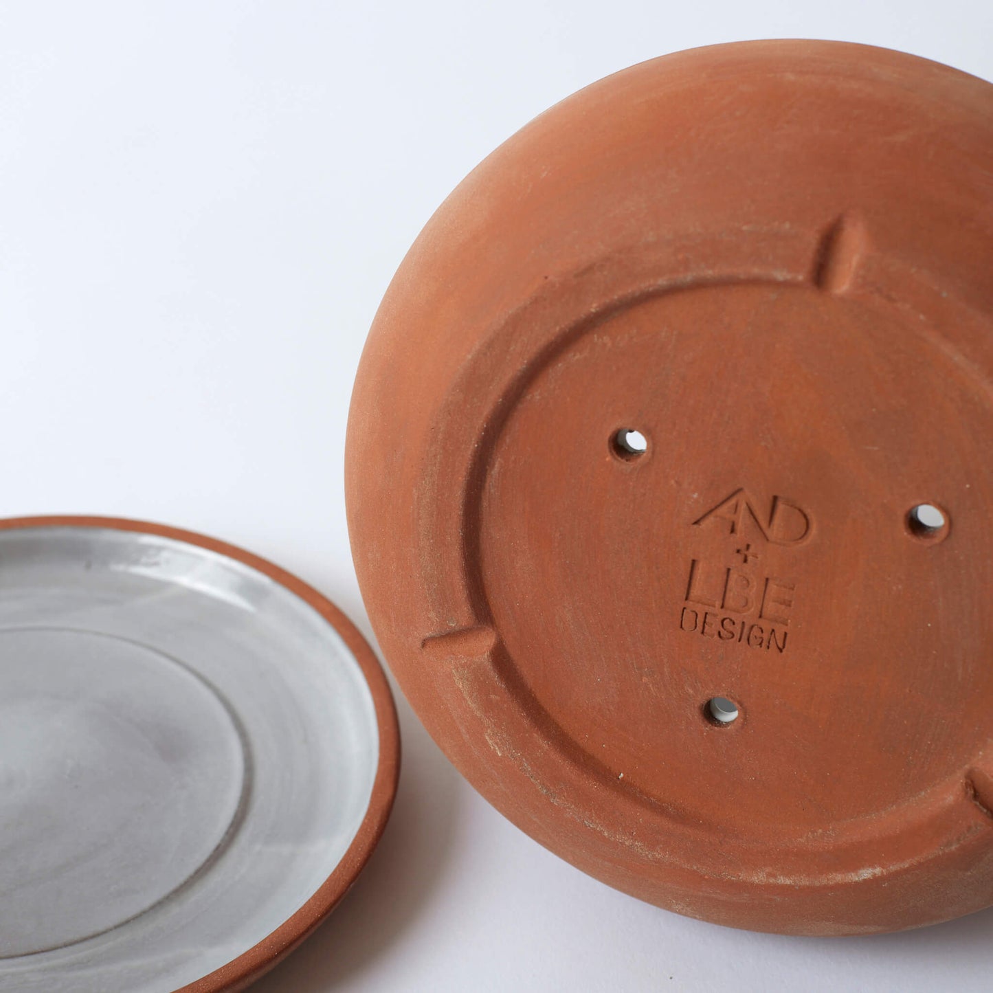 Rancho Planter - 8 Inch with Saucer